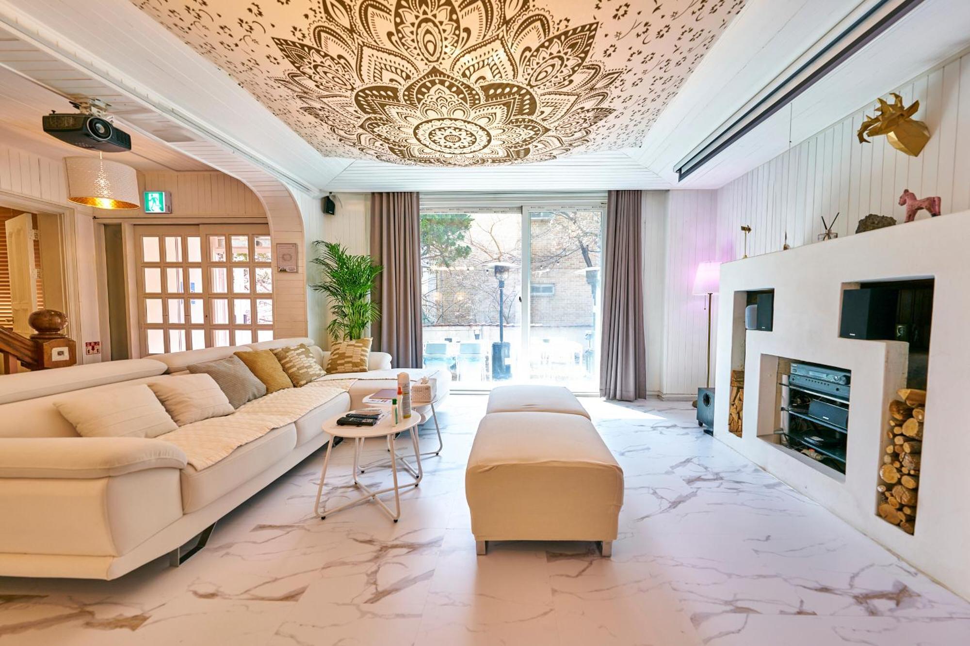 Sg Tailored Service Home Near Metro Seoul Exterior photo