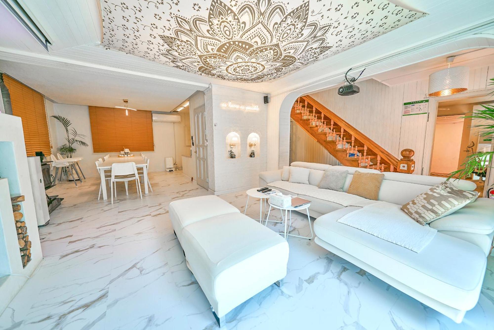 Sg Tailored Service Home Near Metro Seoul Exterior photo